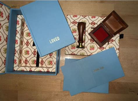 gucci stationery